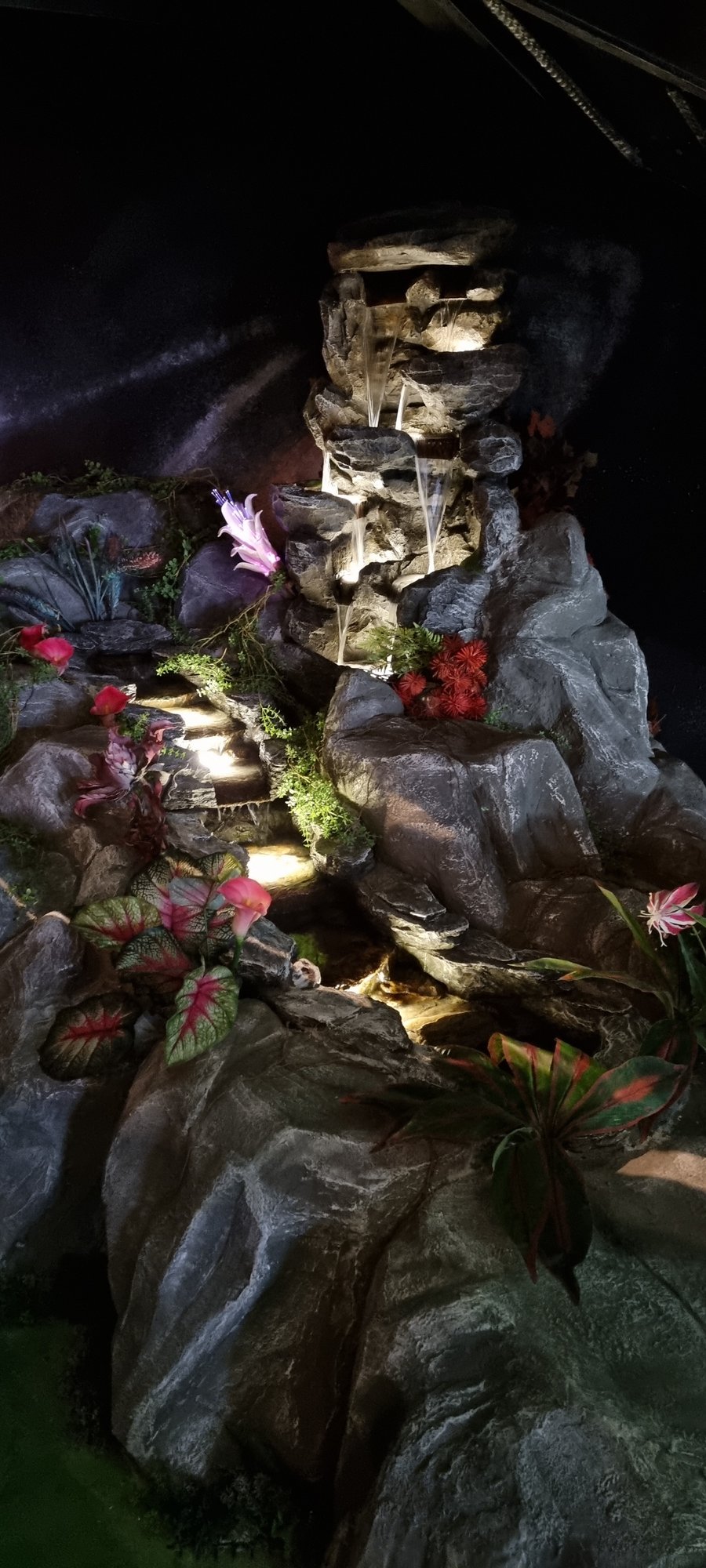 Le totem végétal du décor d'Otopia Le Havre